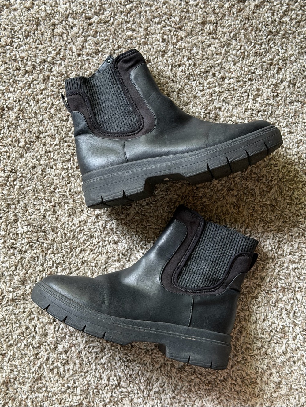 Dr. Scholl's Black Leather Chukka Boots